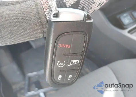 2016 Jeep Cherokee Latitude из США, поврежденный, VIN 1C4PJLCBXGW272976